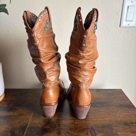 Steve Madden Brown Leather Western Shyann Boots - Picture 4 of 6
